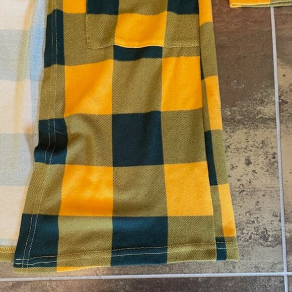 LONG Green and Gold Open Light Open Front Sweater (Duster) - S - Picture 2 of 6